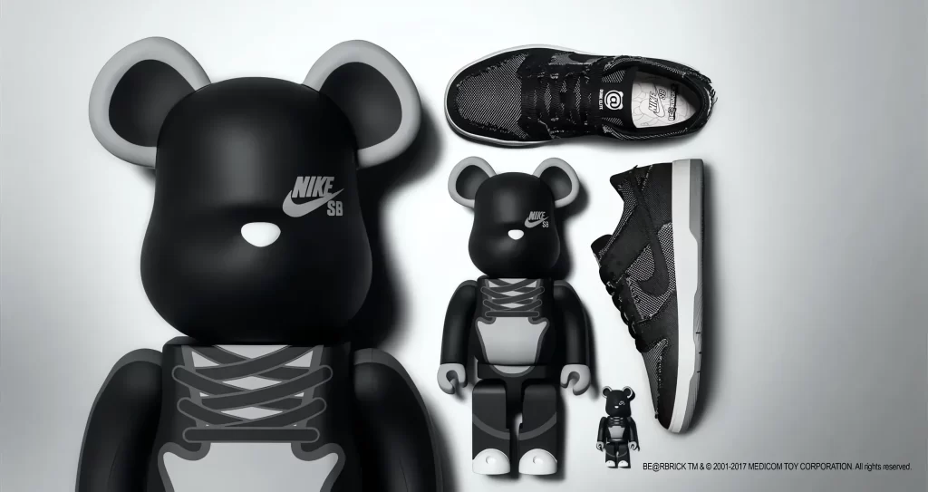 BE@RBRICK ×Nike joint series